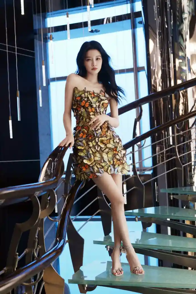 苹方简字体应用案例